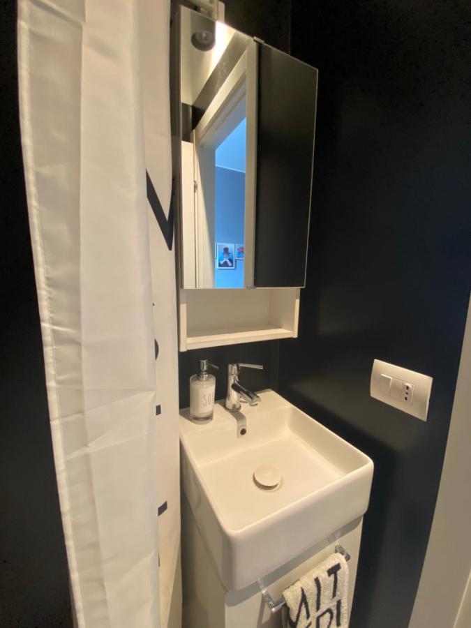 Stanza Privata Con Bagno A 15 Minuti Da Duomo Daire Sesto San Giovanni Dış mekan fotoğraf